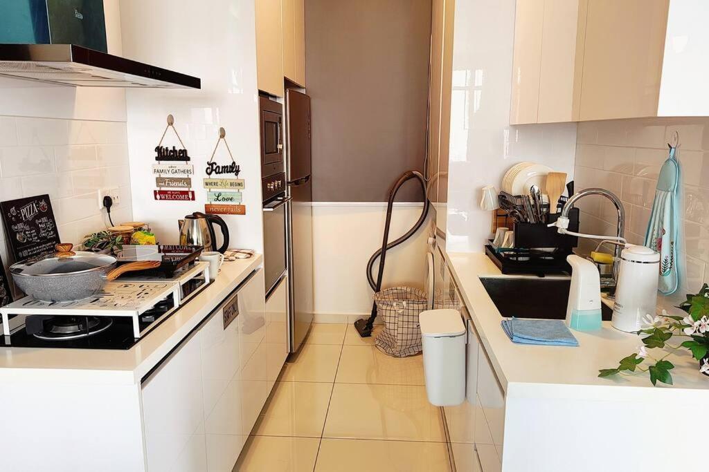 Infinity Pool 2Br Suite 7Pax @Beacon @Georgetown מראה חיצוני תמונה