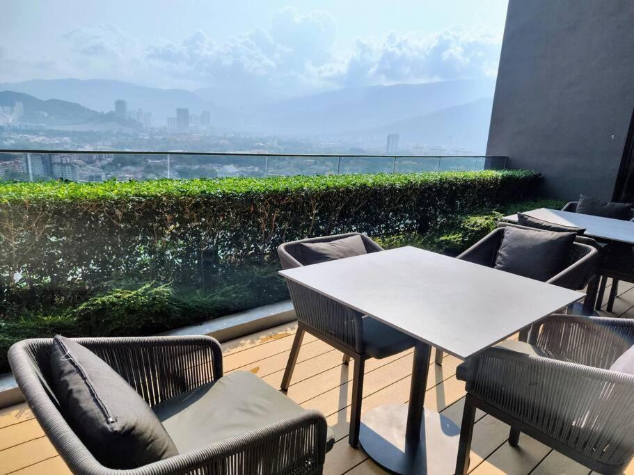 Infinity Pool 2Br Suite 7Pax @Beacon @Georgetown מראה חיצוני תמונה