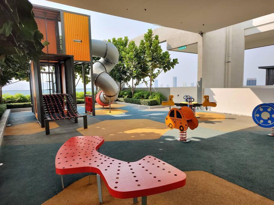 Infinity Pool 2Br Suite 7Pax @Beacon @Georgetown מראה חיצוני תמונה